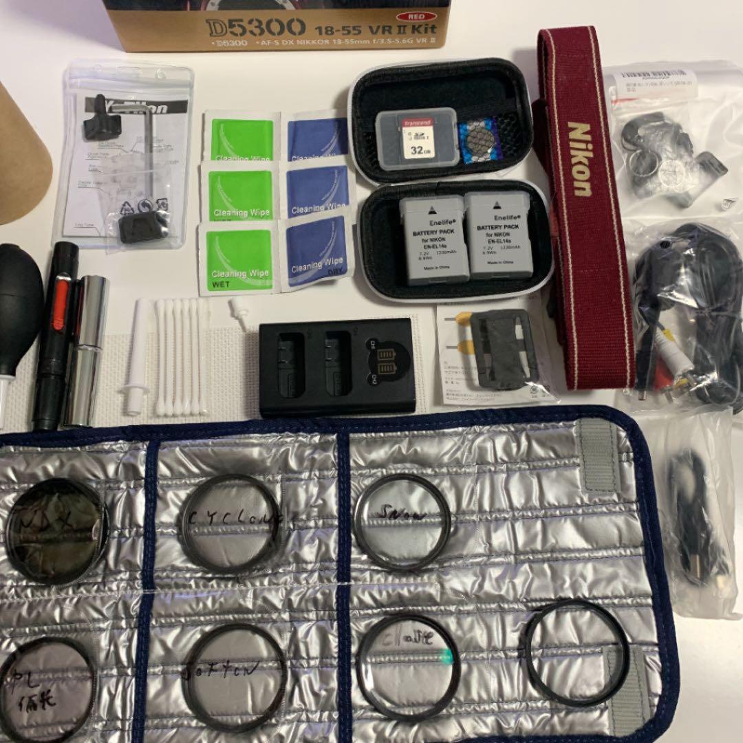 Nikon【D5300】18-55 VR II kit レッド
