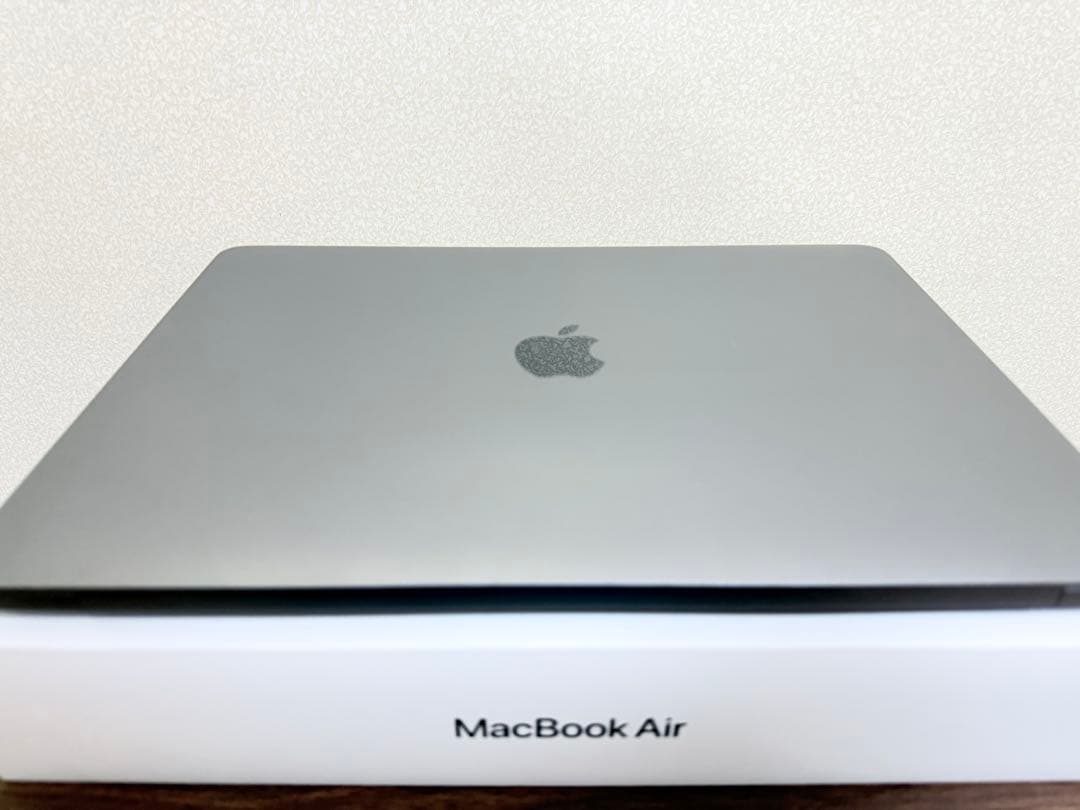 Apple MacBook Air M1 13インチ MagicMouce付き