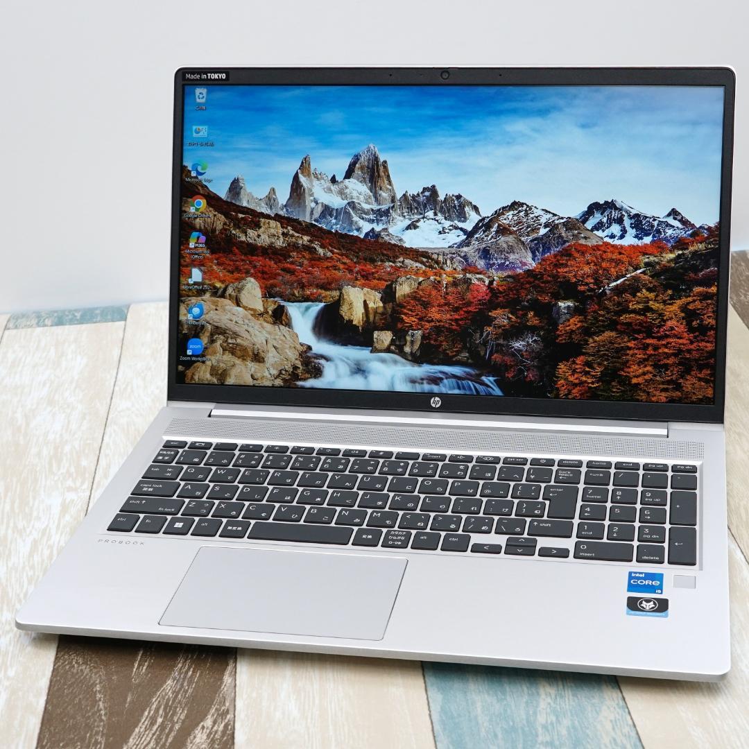 超高速新品ＳＳＤ５００ＧＢ換装済み✨美品の東京生産✨１０コアの第１２世代コアｉ５