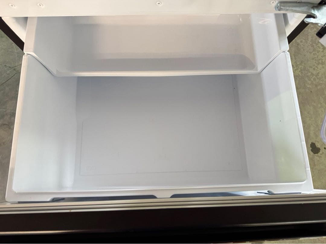 （ajim様）大阪送料無料★3か月保★冷蔵庫★MR-CX33F-BR★SR-74