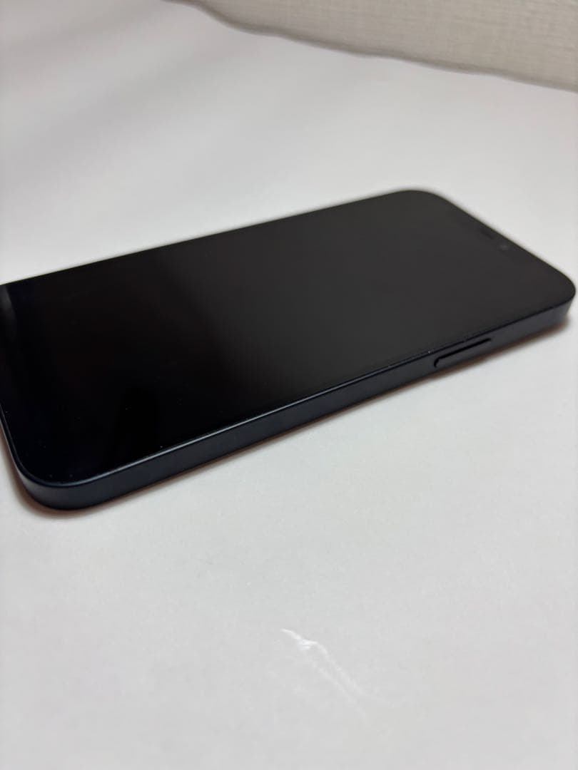 Apple iPhone 12 ブラック 本体　64GB