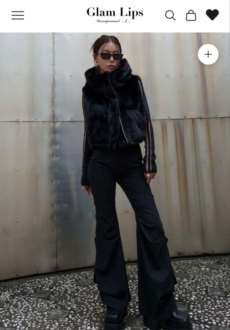 GlamLipsリバーシブル ショート FUR ベストブラック完売品 新品