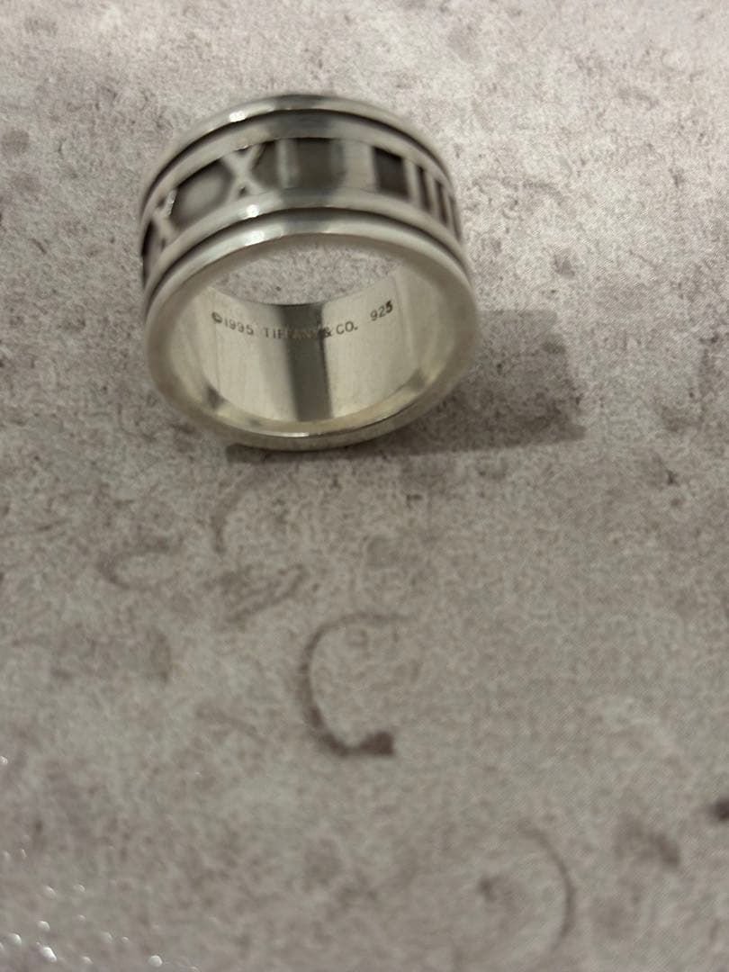 ティファニーアトラスリング