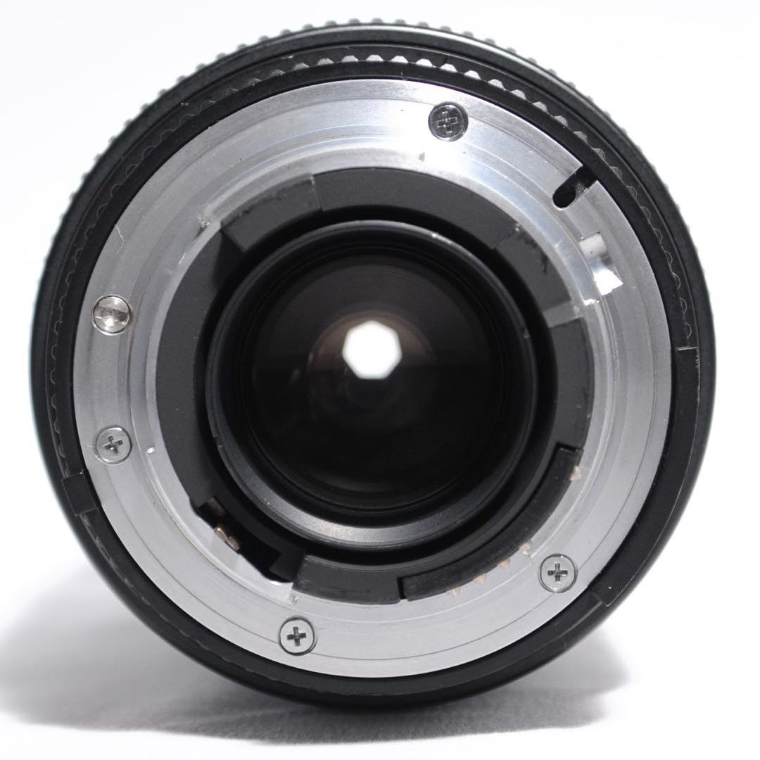 美品✨Nikon D70✨一眼レフカメラ　初心者おすすめ　中近レンズ　ショット少