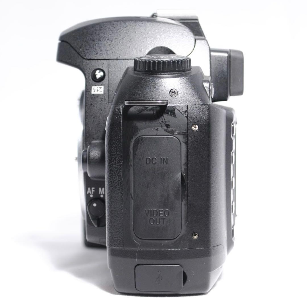 美品✨Nikon D70✨一眼レフカメラ　初心者おすすめ　中近レンズ　ショット少