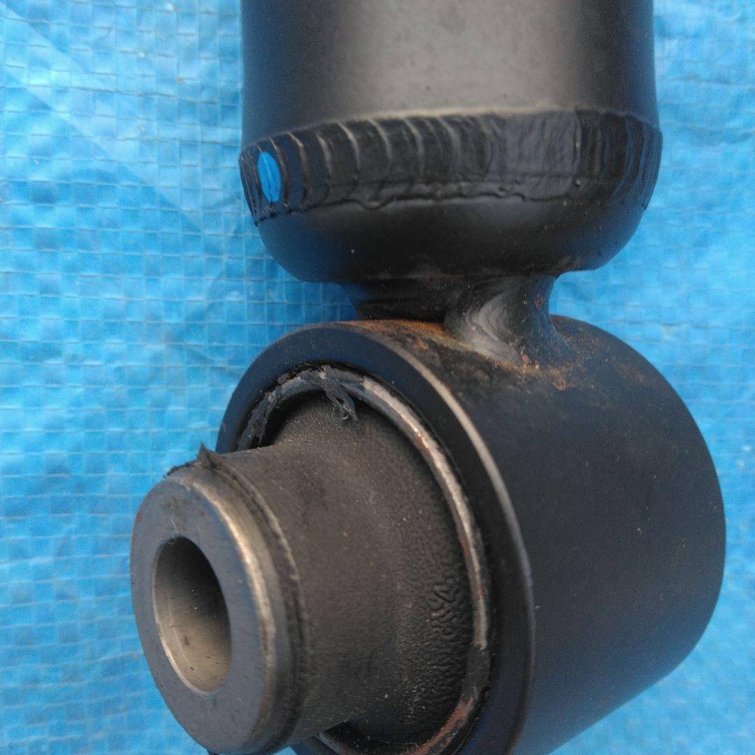 トヨタヴォクシー　ノア　ZRR85リアショック・スプリングセット