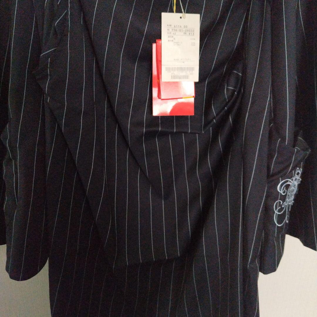 ２５日まで限定値下げ☆Vivienneスーツ上下セット　ジャケット 42