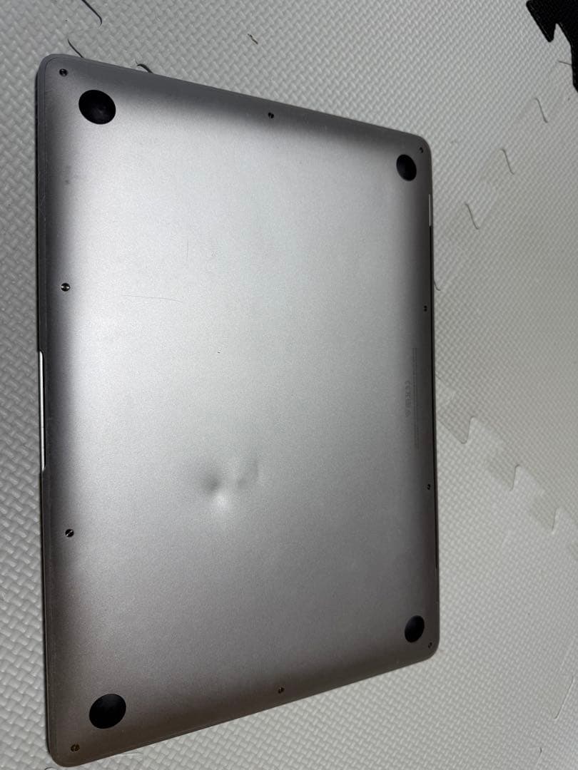 Apple MacBook Air M1 8GBメモリ256GB