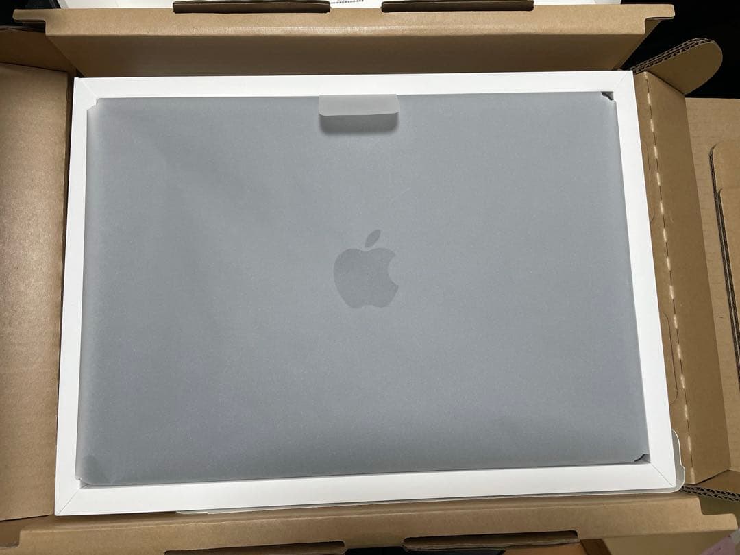 【MacBook Pro 14インチ】12CPU,18GPU 搭載 M3 pro