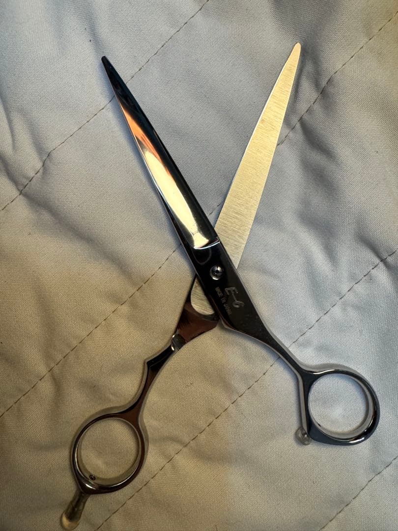 散髪用シザー ステンレススチール製