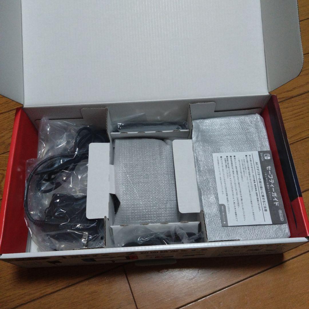 Nintendo Switch 本体　箱・付属品完備