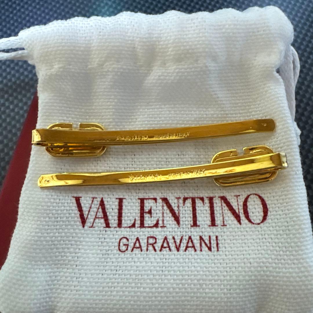 VALENTINO Vロゴ シグネチャー ヘアクリップ