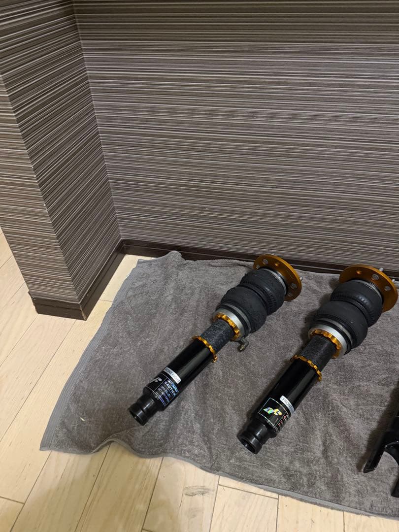 CU.CW.CPアコード　ホンダ系AIRFORCE エアサス　脚のみ