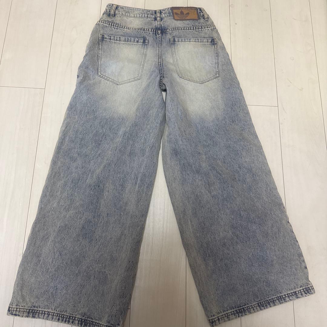【ア】adidas ダメージ加工 ワイドレッグデニム