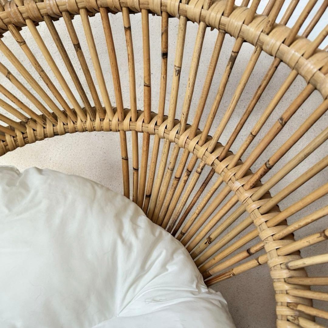 オルネコ　ラタンチェア 椅子　白クッション付き　猫ベッド　木製　キャットベッド