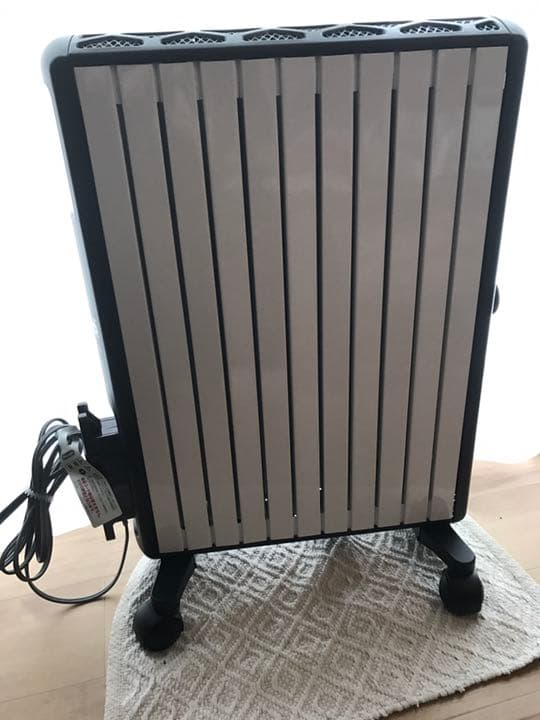 デロンギマルチダイナミックヒーター MDHU15-BK 、箱あり