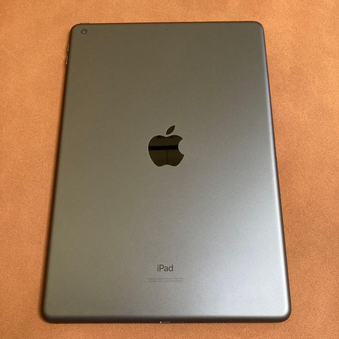 1162 電池ほぼ新品☆比較的美品☆iPad7第7世代32GB WIFIモデル☆