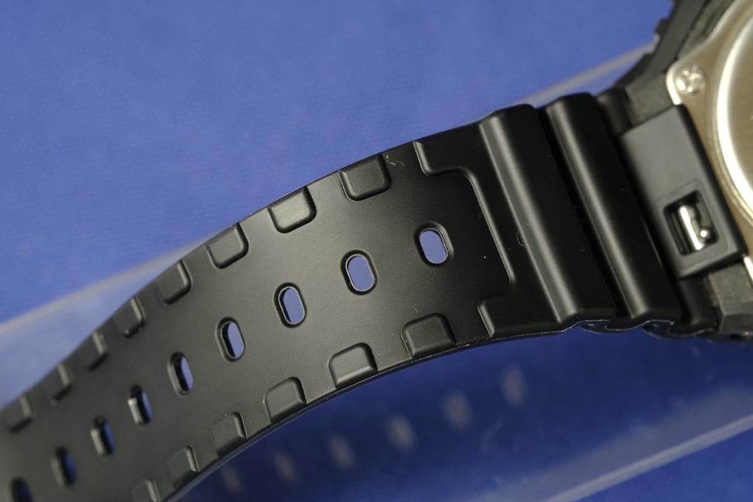 【綺麗】G-SHOCK GA-2100SB メタリック カシオーク (183)