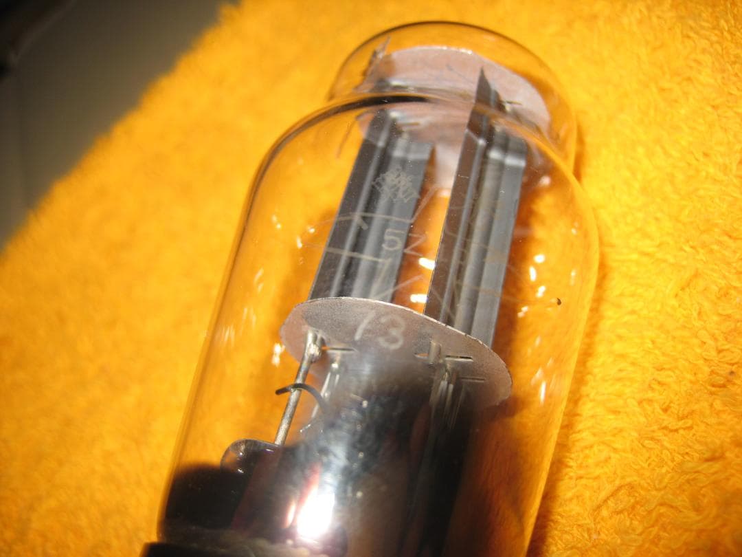 真空管アンプ　Vacuum tube Ampilfier Mode AV-400