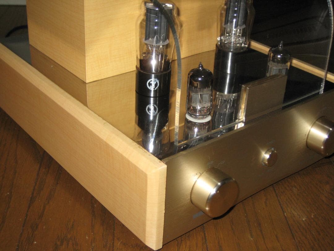 真空管アンプ　Vacuum tube Ampilfier Mode AV-400