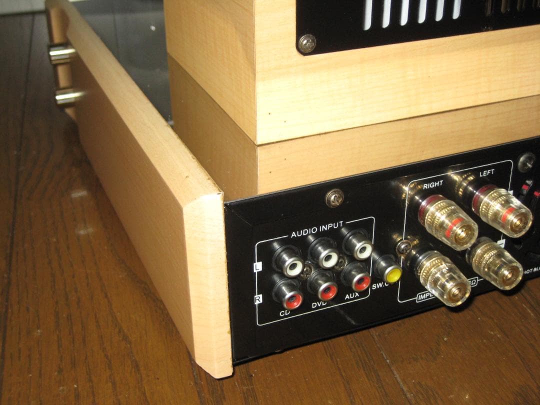 真空管アンプ　Vacuum tube Ampilfier Mode AV-400