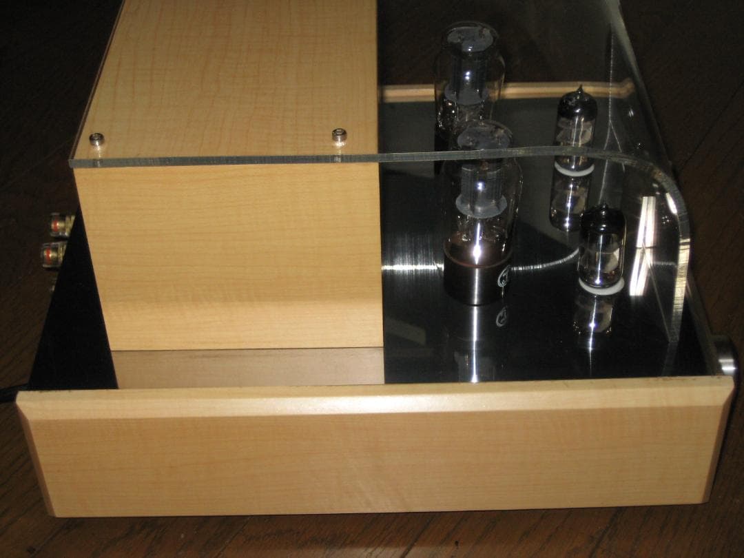 真空管アンプ　Vacuum tube Ampilfier Mode AV-400