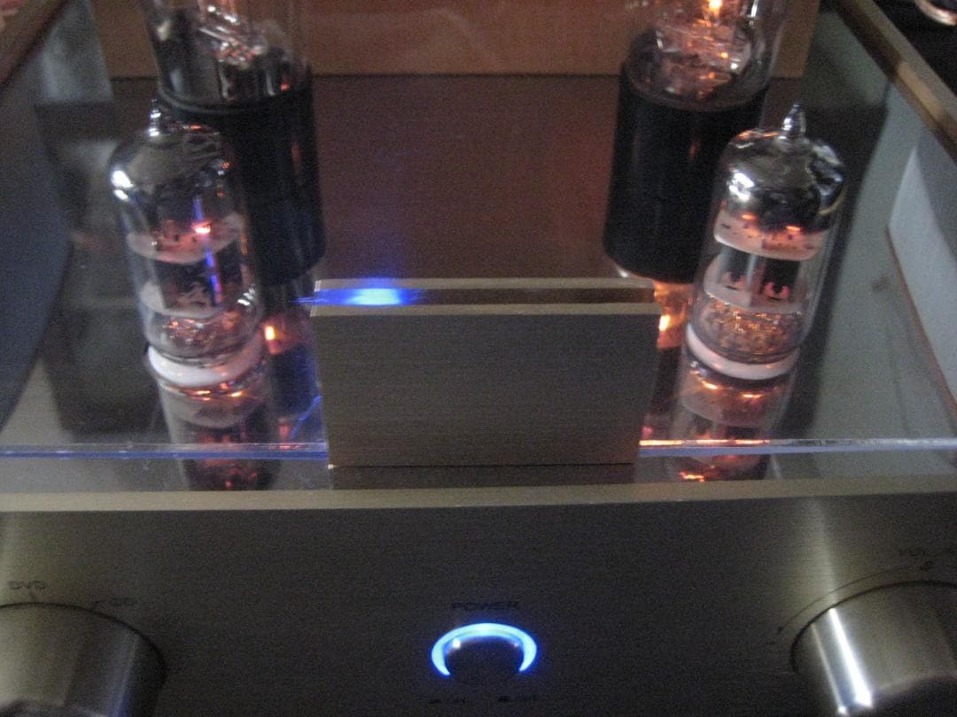 真空管アンプ　Vacuum tube Ampilfier Mode AV-400