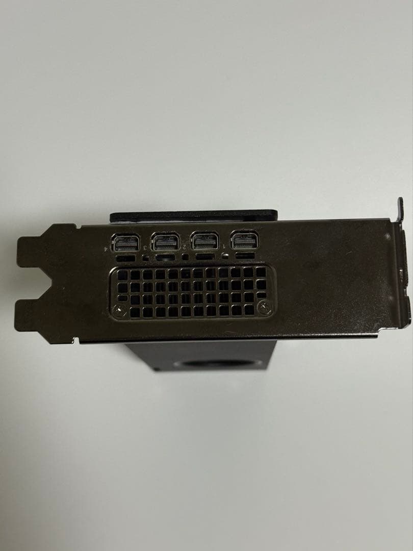 グラフィックボード・グラボ・ビデオカード NVIDIA RTX A2000 6GB