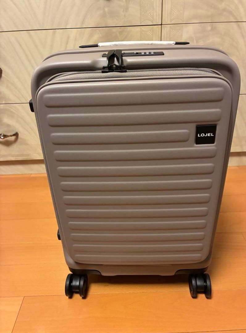 新品　未使用　LOJEL ロジェール Cubo S グレー37（42）L
