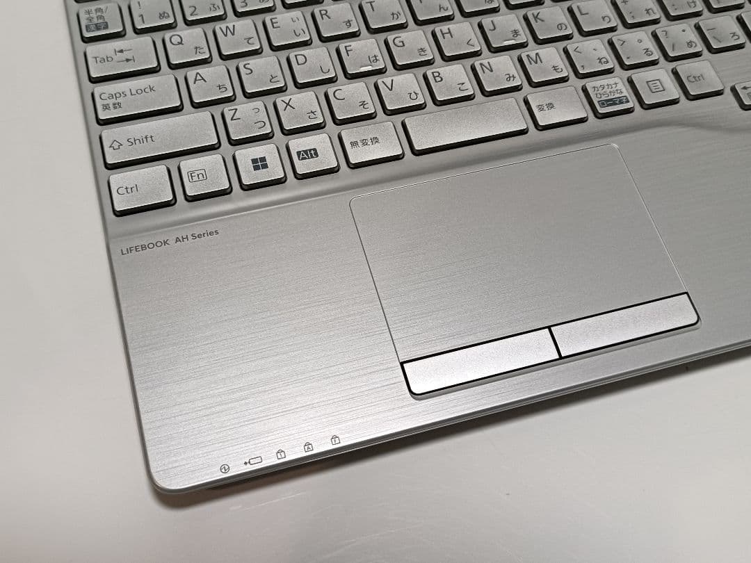 2024年 富士通 Windows11 15.6型 ノートパソコン SSD