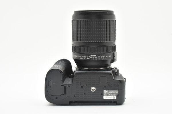 ニコン Nikon D7500 18-140 VR レンズキット一眼レフカメラ