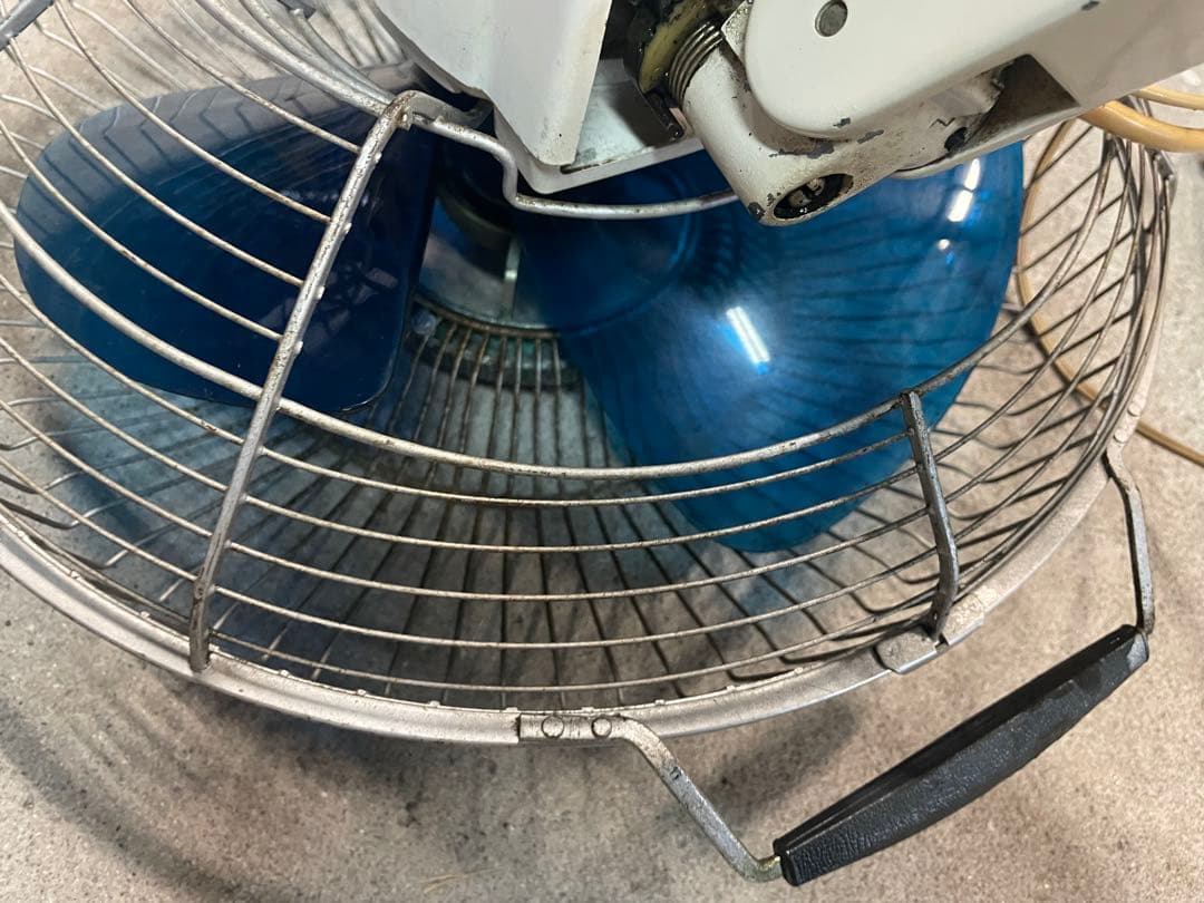 HITACHI レトロ扇風機　壁掛け用　B-673形【動作品】