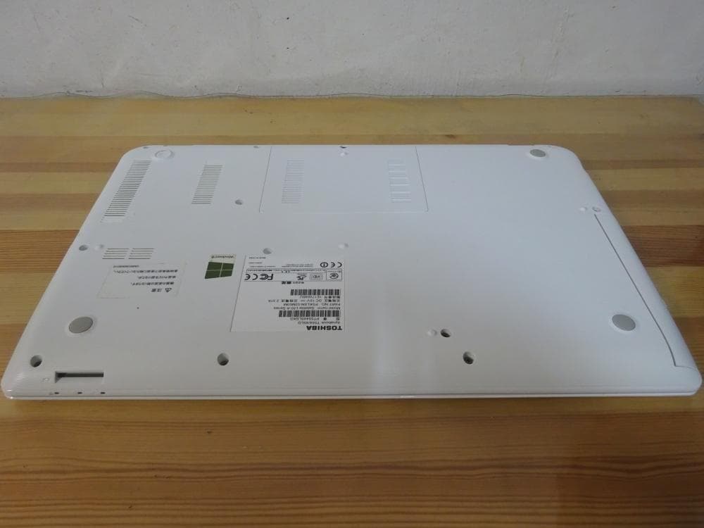 東芝 ノートパソコン dynabook T554/45LG/中古特価良品