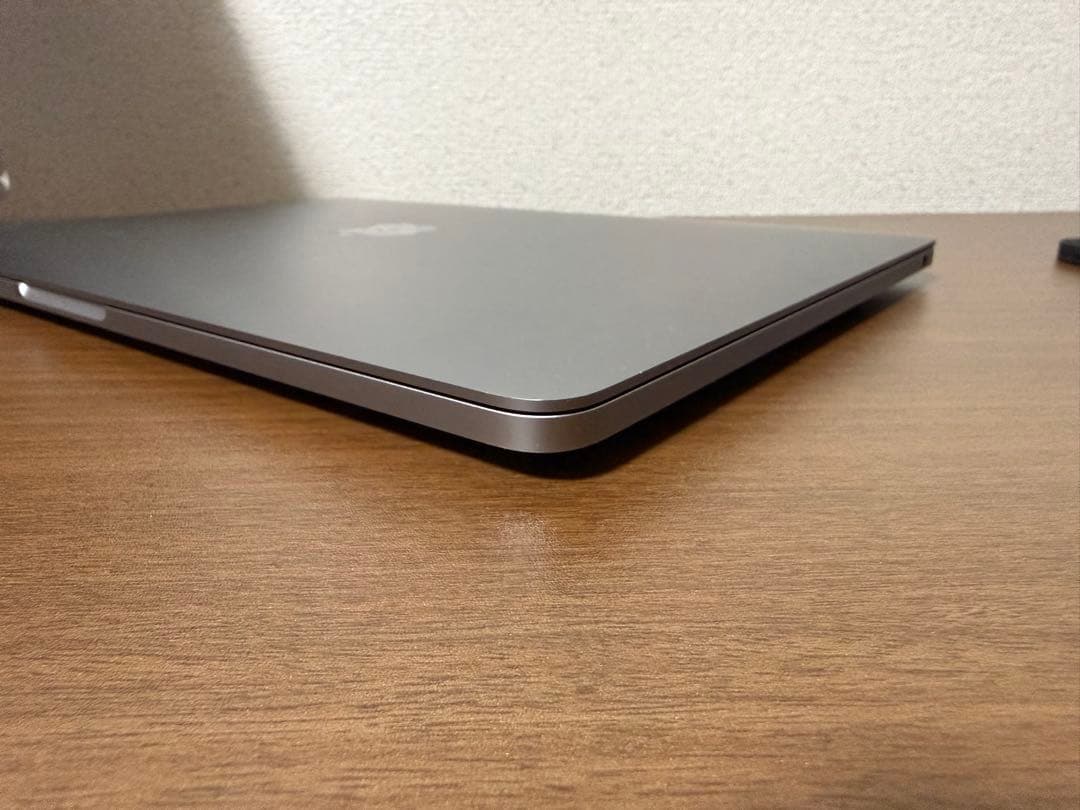 Apple MacBook Pro 13インチ M2 24GB 1TB SSD