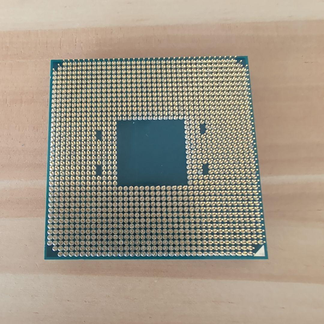 AMD Ryzen 7 3700X CPU 本体のみ