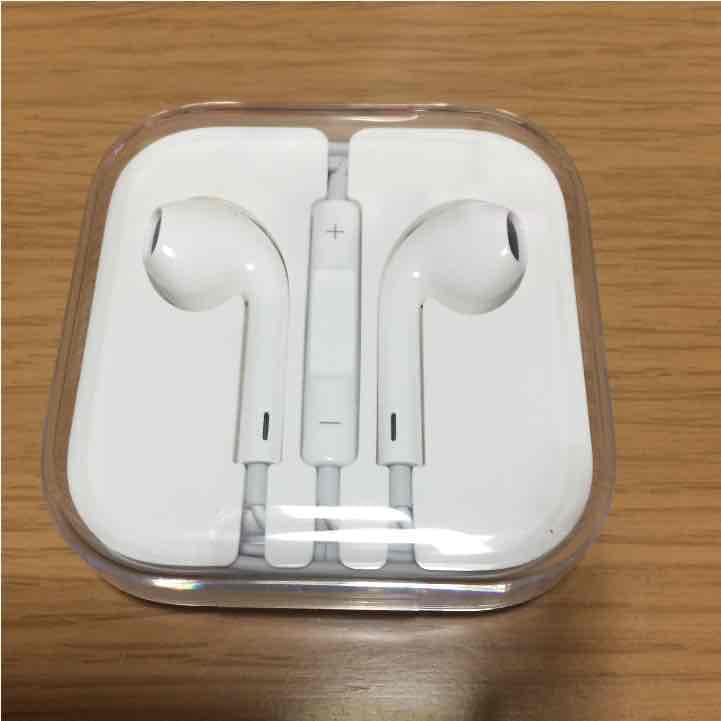 完売しました‼️ iPhone6純正品 イヤフォン