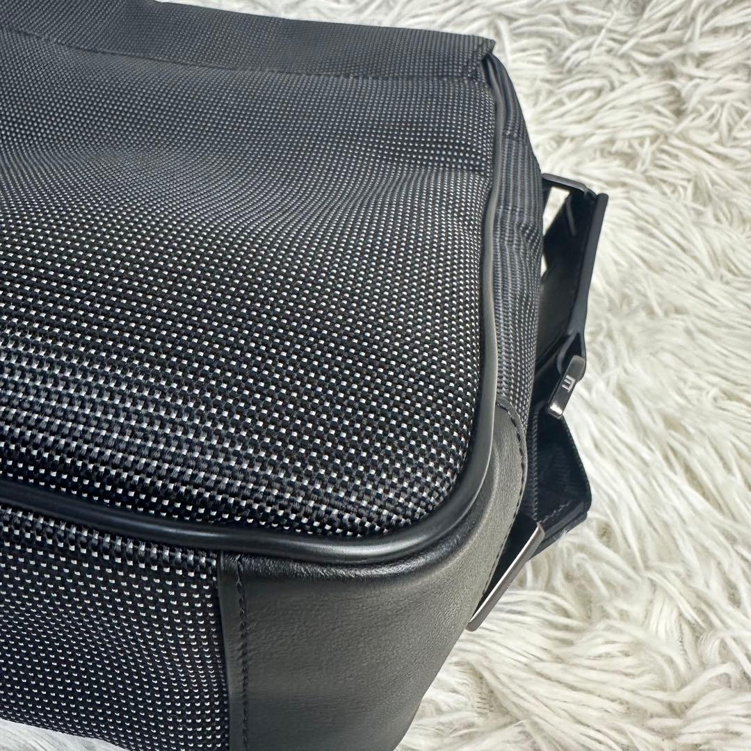 極美品 Dunhill ダンヒル アボリティーズ ショルダーバッグ