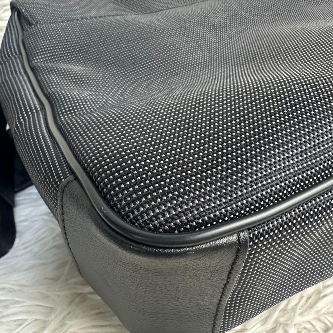 極美品 Dunhill ダンヒル アボリティーズ ショルダーバッグ