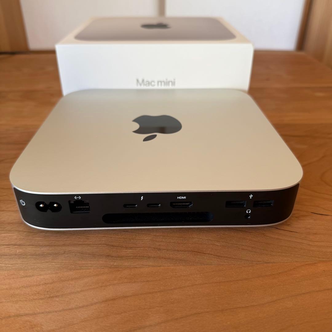 【美品】Mac mini M2チップ（8GBメモリ256GB）保証〜2025/3