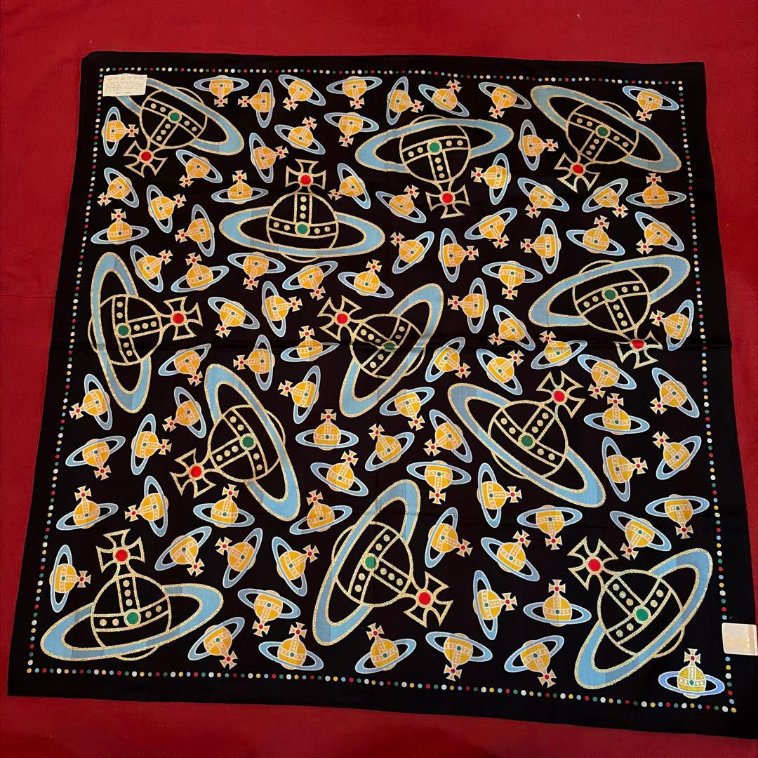 ヴィヴィアンウエストウッド　大盤ハンカチ新品未使用