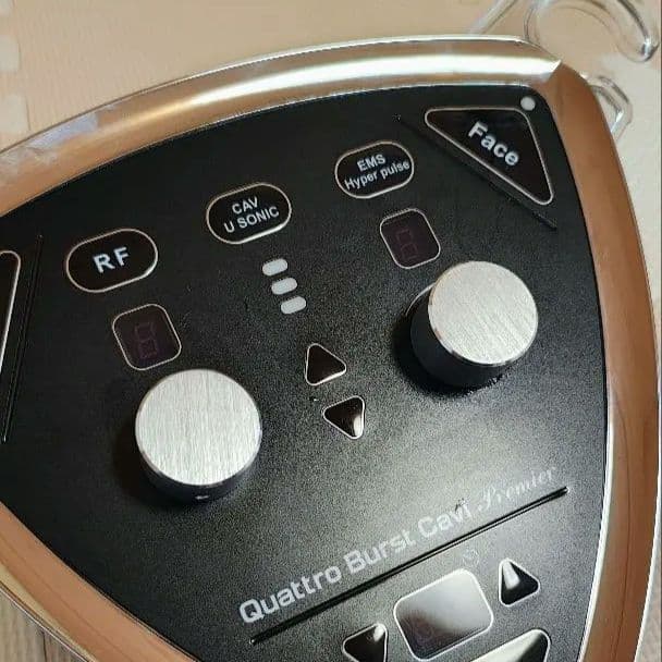 【美品】クワトロバーストキャビプレミア　業務用美容機器