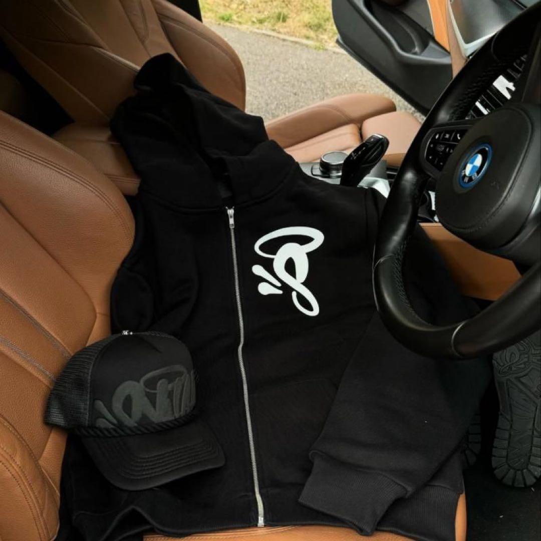 [入手困難] syna world zip up hoodie - blackS