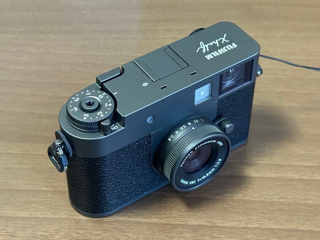 FUJIFILM X half チャコールグレー