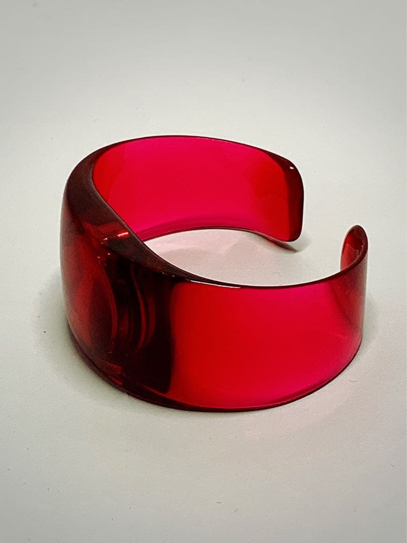 ISSEY MIYAKE イッセイミヤケ バングルウォッチ レッド 腕時計