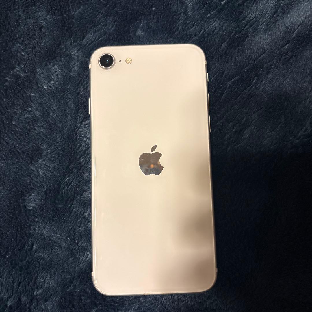 Apple iPhone SE第二世代ホワイト 本体
