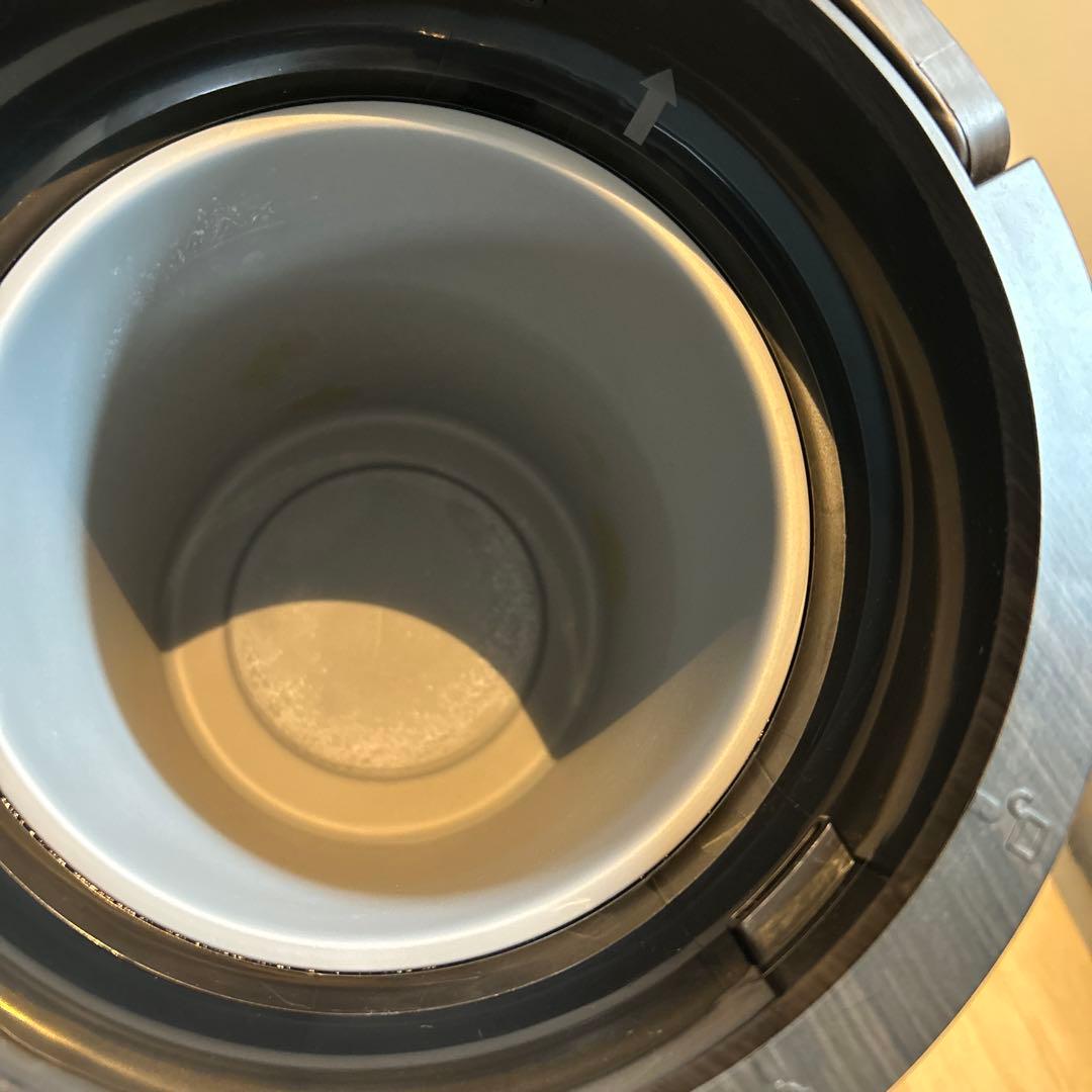 【数回使用】スリーアップ ST-T2370 スチーム式加湿器（ブラック）