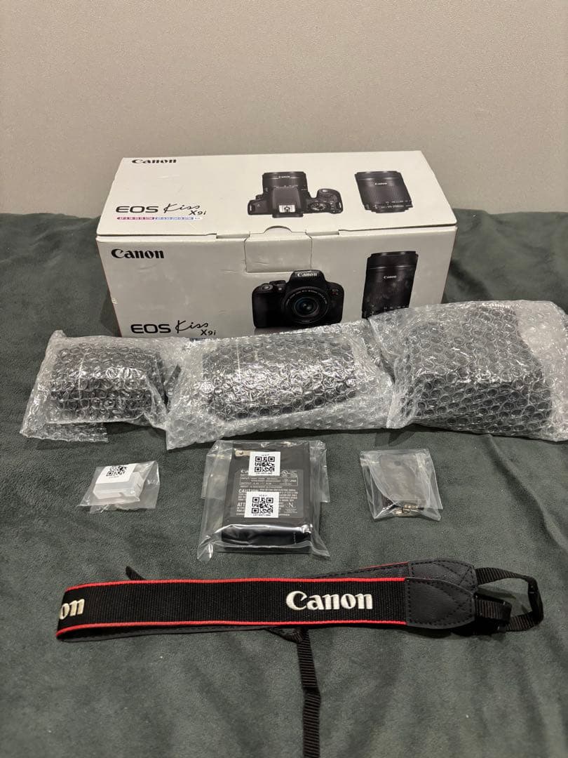 Canon EOS Kiss X9i デジタル一眼レフカメラ