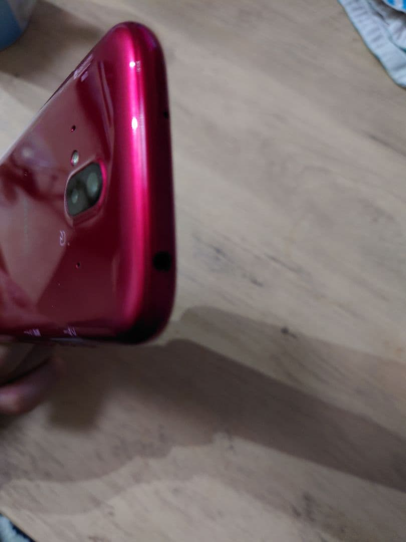 docomo らくらくフォンF-52B 赤色スマートフォン 本体