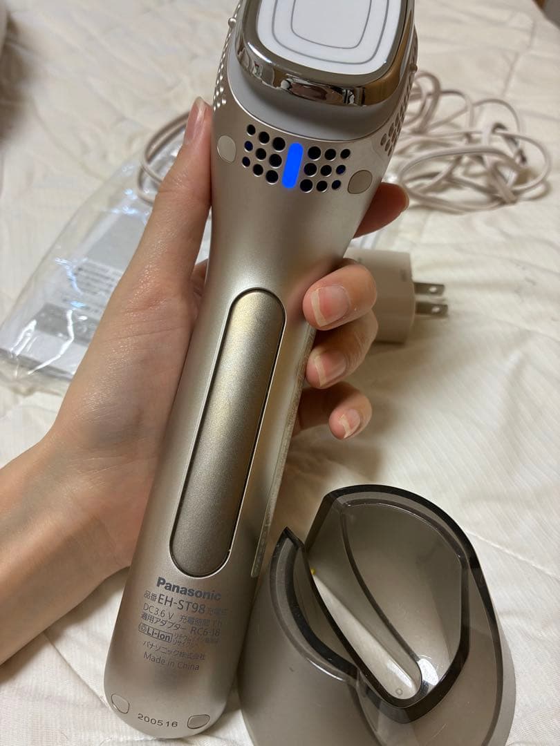 【美品】Panasonic イオンエフェクター EH-ST98 イオン導入美顔器