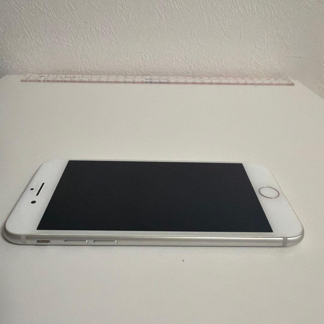 Apple iPhone8 ホワイト64GB SIMロック解除済
